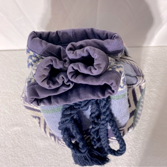 American Eagle Outfitters Blue Red Woven Backpack Knapsack Book Bag - Picture 8 of 16